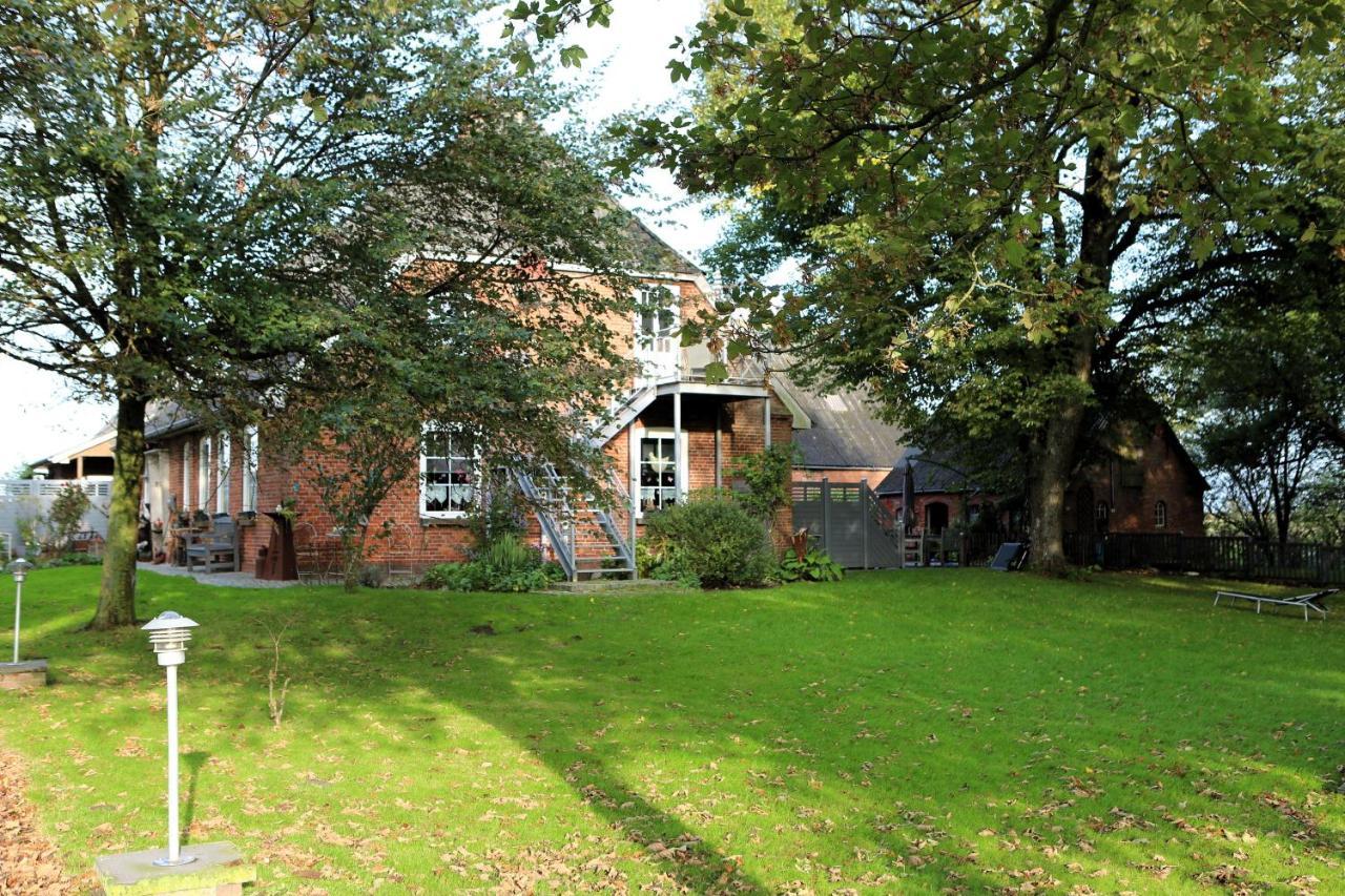 Ferienwohnung-Rungholt-Edomsharder-Hof-Nordstrand Exterior photo
